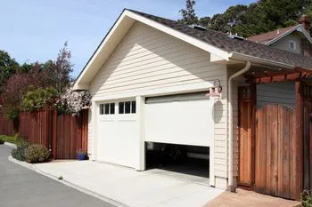 Golden Garage Door Service North Riverside, IL 708-844-2632 - abt-cont-gr-18m